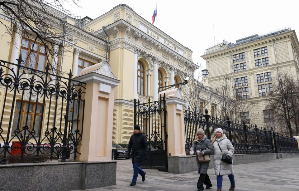 ЦБ России предостерегает от услуг раздолжнителей