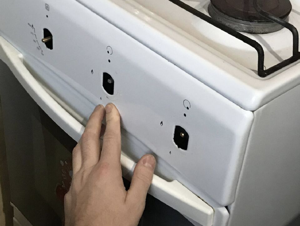 Способы очистки газовой плиты: Порядок для ваших конфорок и ручек