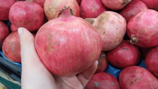 Как выбрать идеальный гранат: советы от опытного продавца