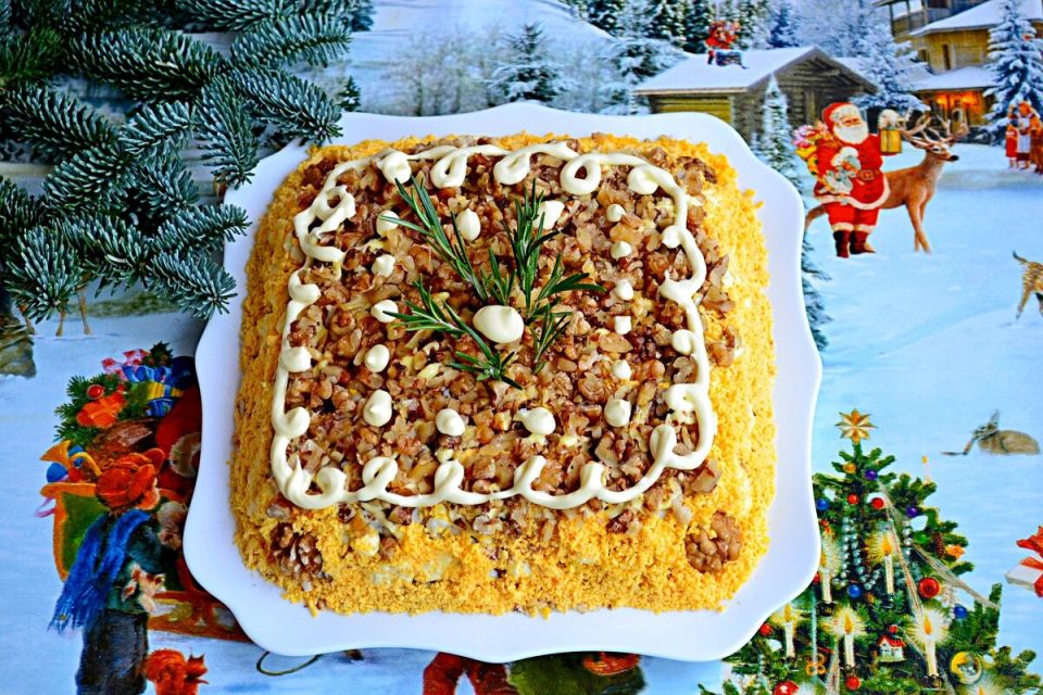 Нежный салат с кисло-сладкими нотками для всей семьи