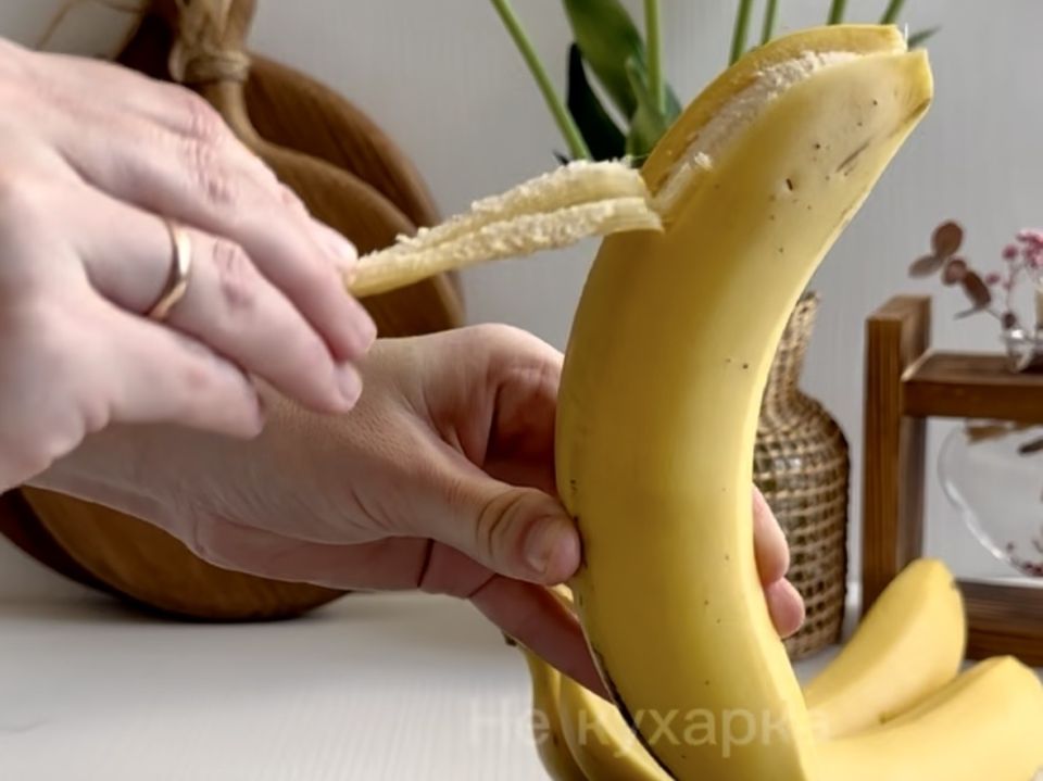 Простой десерт для сладкого настроения: банан с шоколадом за 20 минут