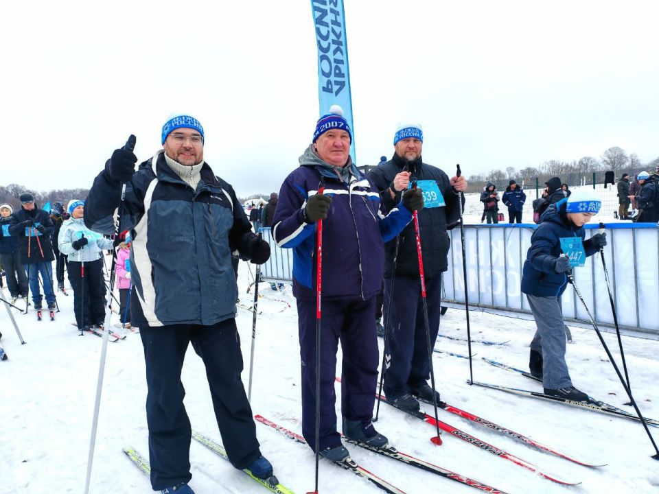 Снег, скорость и командный дух: как выглядела «Лыжня России» для организаторов выборов