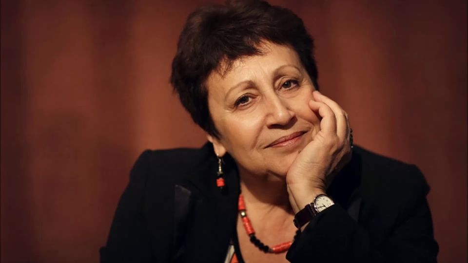 Почему старшим родителям тяжело ощущать любовь детей: взгляд Дины Рубиной