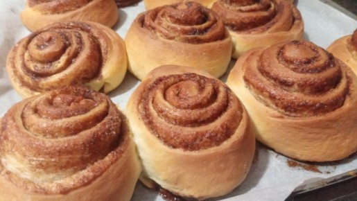 Тайна бабушкиных пампушек: как приготовить идеальные пампушки с маком и хрустящей корочкой