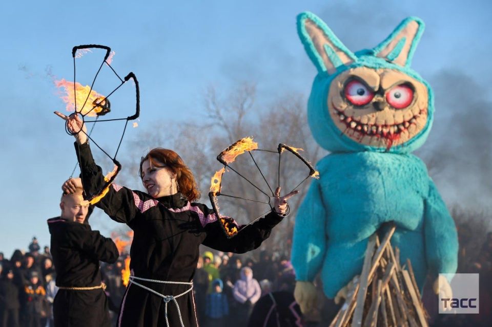 ������������ ������ ������ ������ � �������� ������� �� ���������, ������� ���� �������� ����� "�������" ��������: