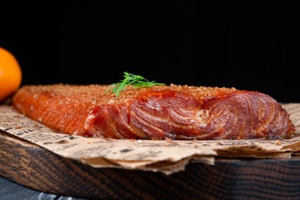 Как приготовить ароматную подкопченую форель по-фински