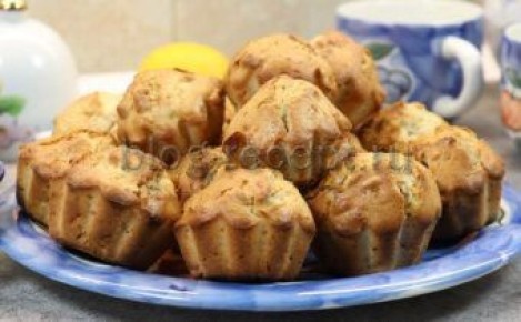 Кекс с овсянкой, яблоками и корицей: вкусный рецепт для настроения