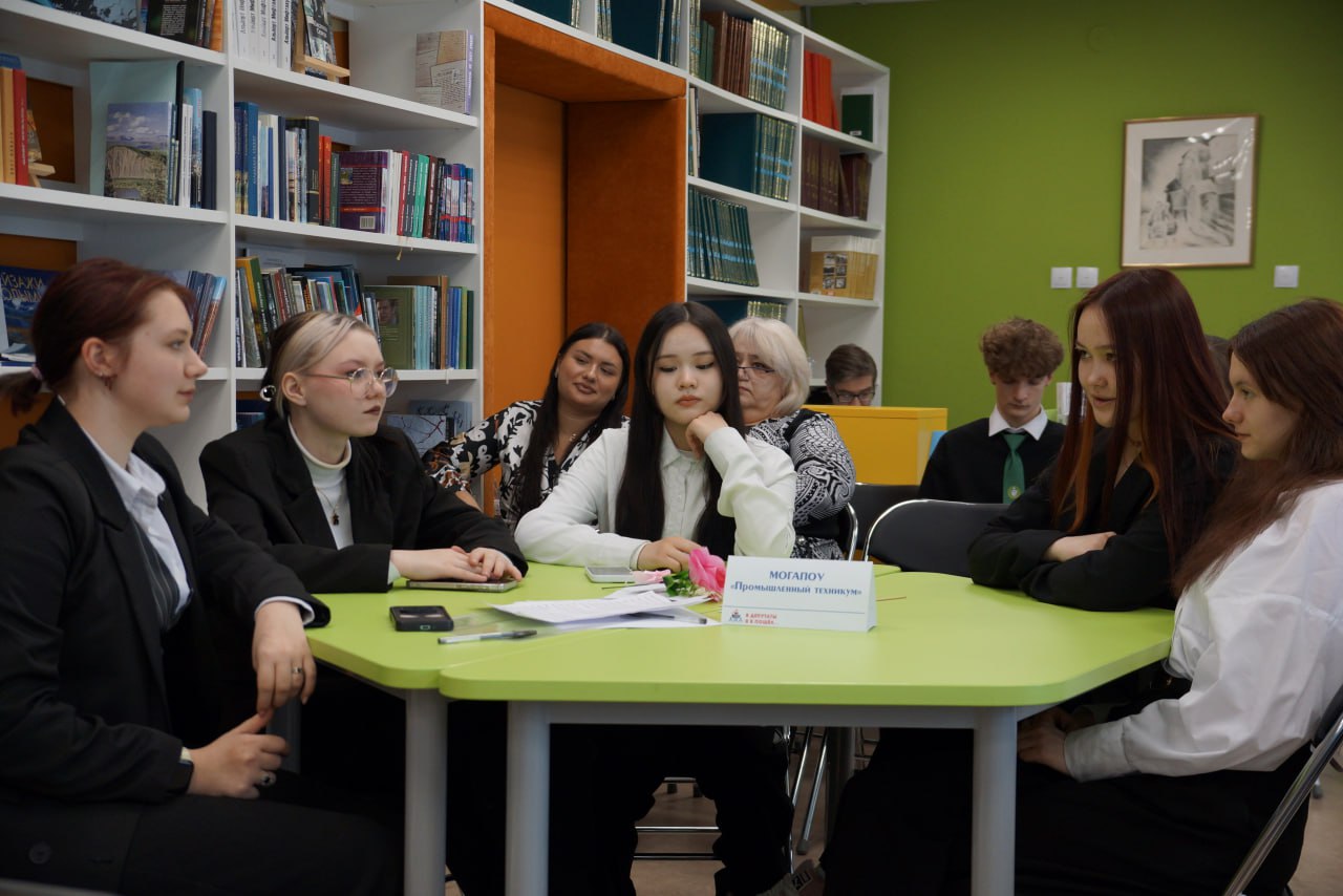 27 февраля 2026 года состоялся финал городского молодежного конкурса «В депутаты я б пошел» 27 февраля 2026 года состоялся финал городского молодежного конкурса «В депутаты я б пошел»