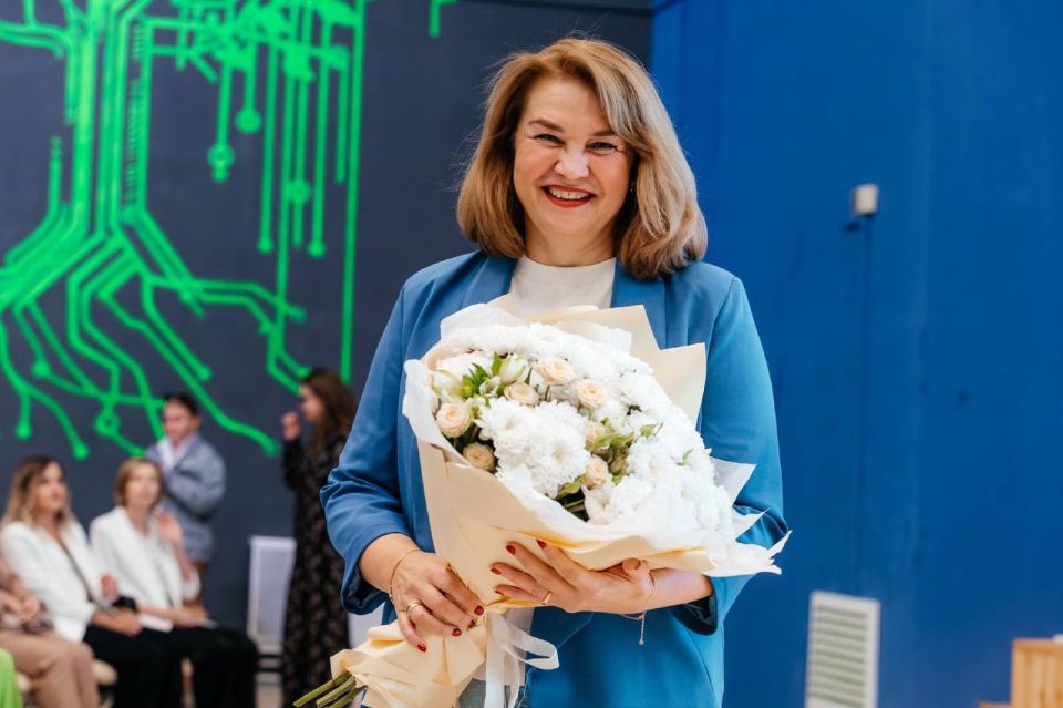 ������� ��������, � 8 �����!