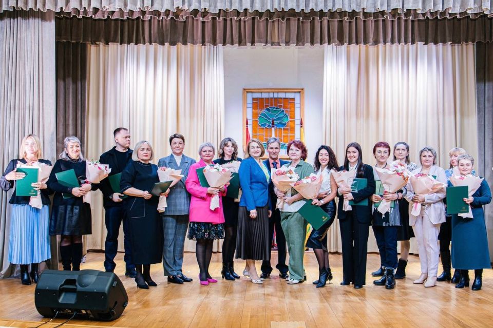 � ������������� ������� ���������� ������������ �������-������������� ���������