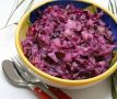 Красная капуста с яблоками