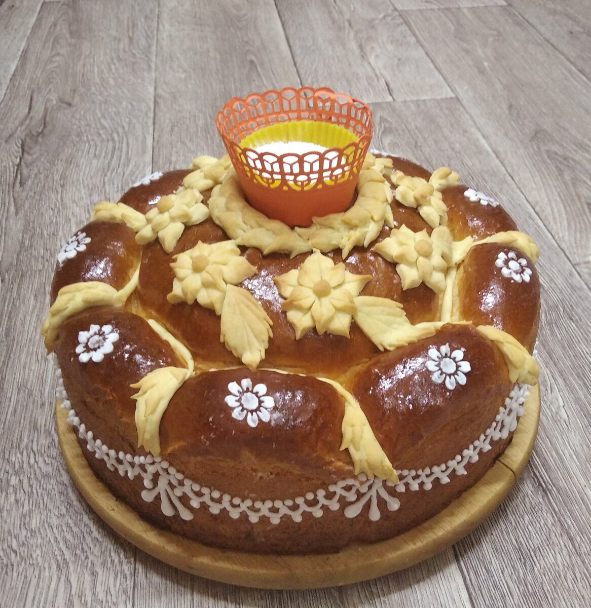 Свадебный каравай: магия выпечки и секреты декора