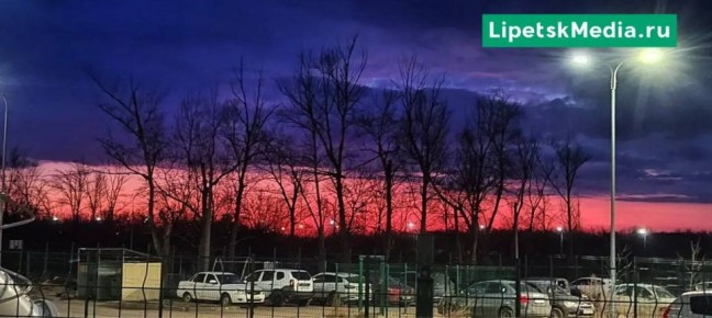 Чарующий закат окрасил небо над Липецком