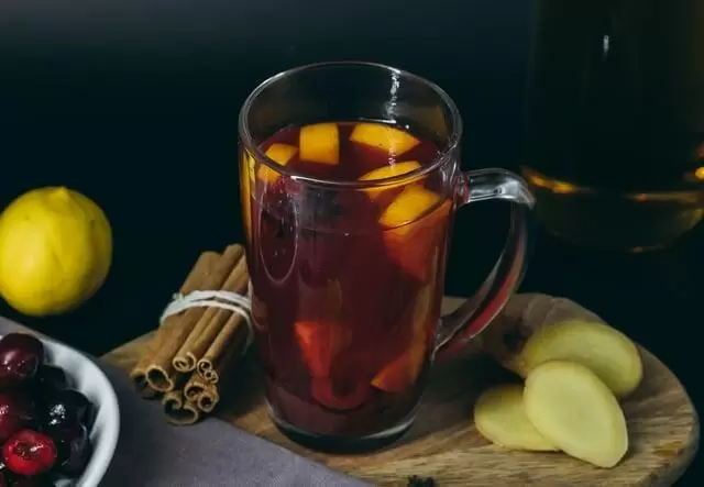 Погружение в мир чаев: 15 уникальных рецептов со всего света