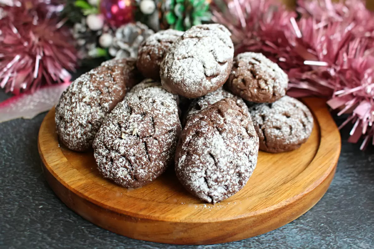 Шоколадное печенье в виде шишек: простота и вкус