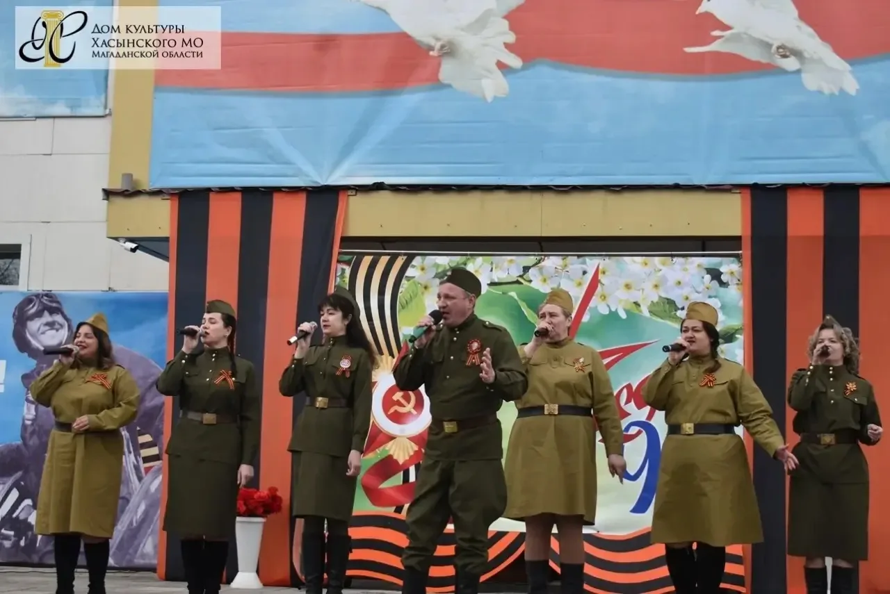 «Бессмертный полк» в Палатке: единение поколений в памяти о героях «Бессмертный полк» в Палатке: единение поколений в памяти о героях
