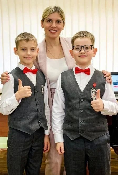 Рыбки и рассада помогли двум Даниилам из 2В гимназии №97 Ельца открыть для себя дверь в мир науки