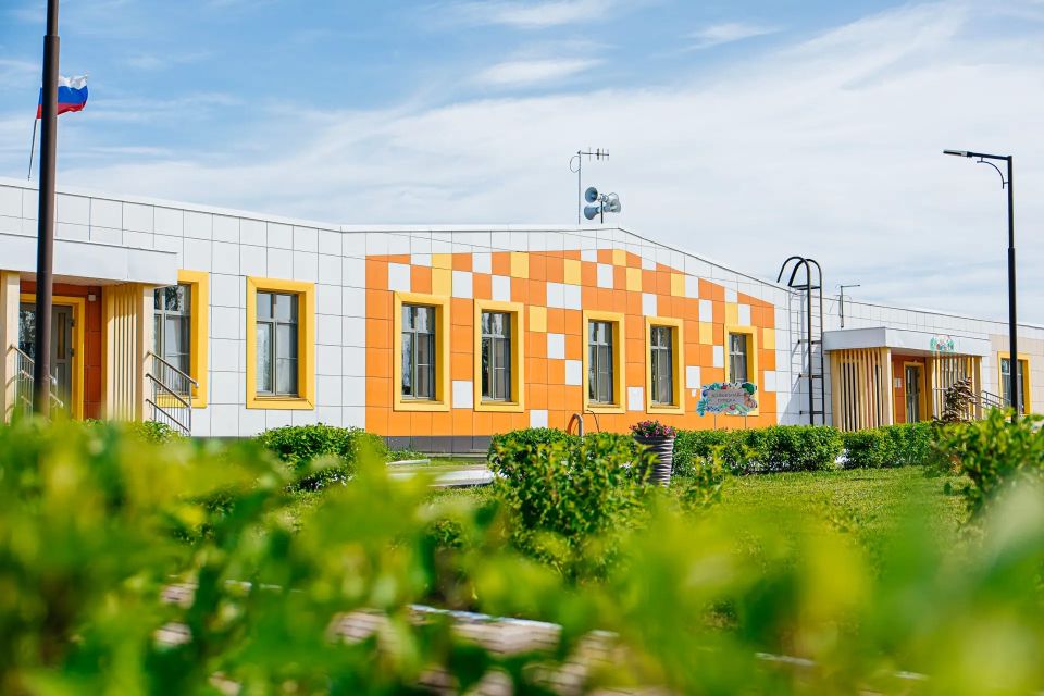 По приглашению депутата городского Совета, директора ФОКа Александра Перевозчикова приехала в микрорайон Ссёлки, чтобы посмотреть, как сегодня работает спортивный комплекс спустя год после открытия По приглашению депутата городского Совета, директора ФОКа Александра Перевозчикова приехала в микрорайон Ссёлки, чтобы посмотреть, как сегодня работает спортивный комплекс спустя год после открытия