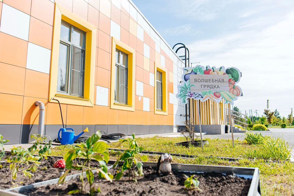 По приглашению депутата городского Совета, директора ФОКа Александра Перевозчикова приехала в микрорайон Ссёлки, чтобы посмотреть, как сегодня работает спортивный комплекс спустя год после открытия По приглашению депутата городского Совета, директора ФОКа Александра Перевозчикова приехала в микрорайон Ссёлки, чтобы посмотреть, как сегодня работает спортивный комплекс спустя год после открытия