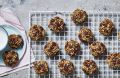 Вкусное и здоровое угощение: овсяное печенье с бананом и шоколадом