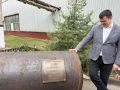 На заводе «Свободный сокол» выставили трубу, пролежавшую 125 лет на Васильевском острове в СанктПетербурге