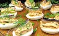 Элегантная закуска из яиц и шпрот: классика в современном исполнении