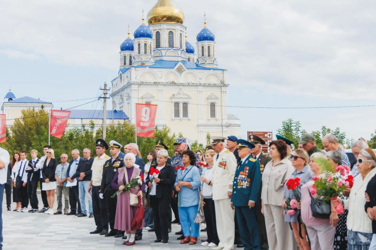 Игорь Артамонов: Сегодня в Ельце, в день 880-летия города, мы открыли памятник участникам специальной военной операции Игорь Артамонов: Сегодня в Ельце, в день 880-летия города, мы открыли памятник участникам специальной военной операции