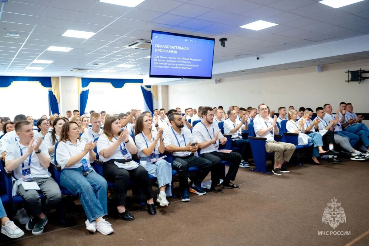 Председатель Молодёжного совета ГУ МЧС России по Липецкой области принял участие во Всероссийском сборе в Казани Председатель Молодёжного совета ГУ МЧС России по Липецкой области принял участие во Всероссийском сборе в Казани