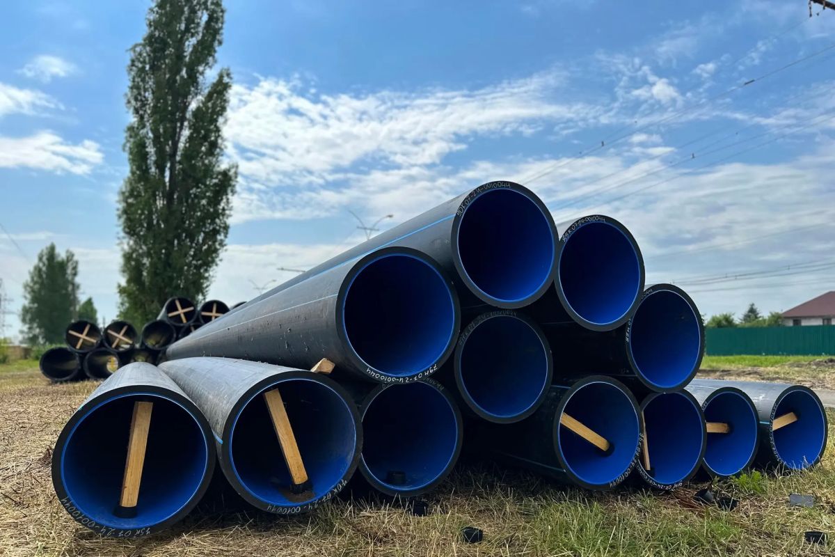 К новому водоводу подключают 30 тысяч жителей ЛТЗ К новому водоводу подключают 30 тысяч жителей ЛТЗ