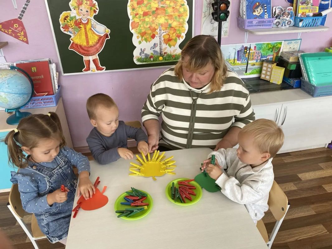 Педагоги Липецкого округа поделились с коллегами из ДНР дидактическими играми Педагоги Липецкого округа поделились с коллегами из ДНР дидактическими играми