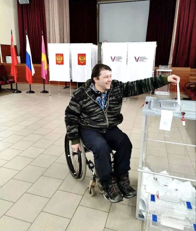 Не успел подать заявку на волонтера через ЕПГУ? Не переживай - УИК все равно поможет! Не успел подать заявку на волонтера через ЕПГУ? Не переживай - УИК все равно поможет!