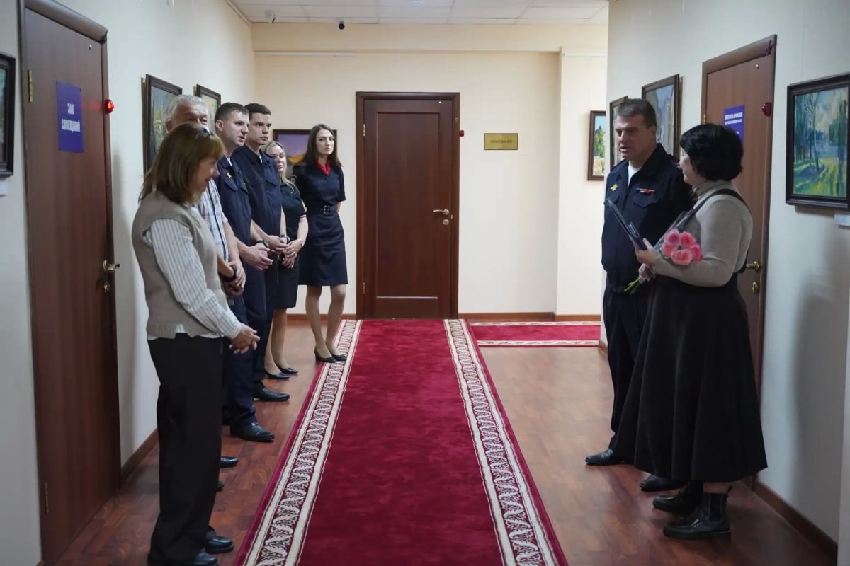 В УМВД России по Липецкой области открылась выставка «Грани русского пейзажа В УМВД России по Липецкой области открылась выставка «Грани русского пейзажа