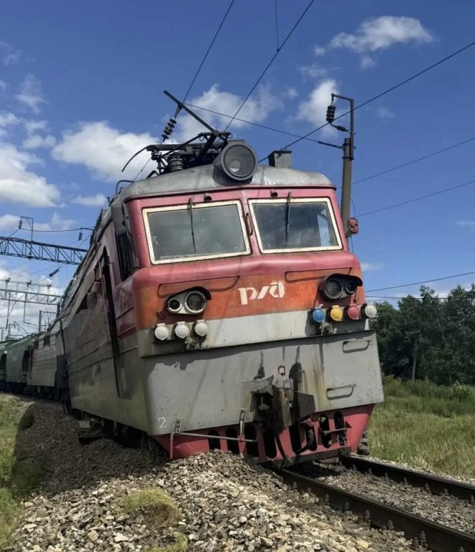 Возбуждено уголовное дело по факту схода вагонов грузового поезда в Липецкой области