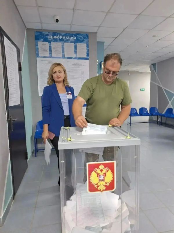 Ветераны СВО Липецкой области активно голосуют на выборах, потому что к долгу у них особое отношение – и к воинскому, и к гражданскому Ветераны СВО Липецкой области активно голосуют на выборах, потому что к долгу у них особое отношение – и к воинскому, и к гражданскому