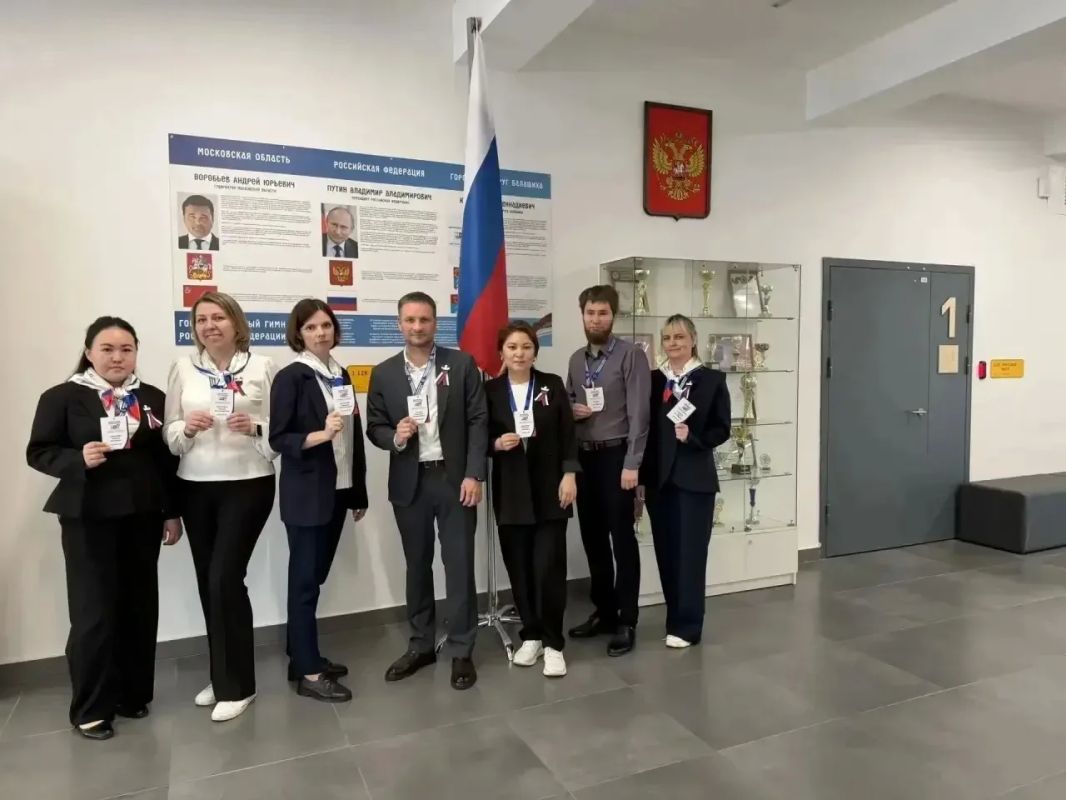 За каждым участком стоит команда профессионалов, для которых точность, спокойствие и доброжелательность - не просто слова, а стандарт работы! За каждым участком стоит команда профессионалов, для которых точность, спокойствие и доброжелательность - не просто слова, а стандарт работы!