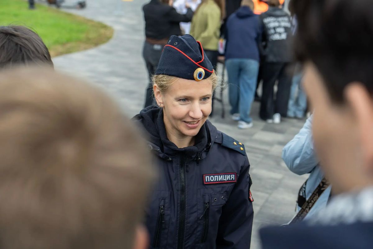 В Липецке полицейские и общественники организовали для подрастающего поколения образовательное интерактивное мероприятие В Липецке полицейские и общественники организовали для подрастающего поколения образовательное интерактивное мероприятие