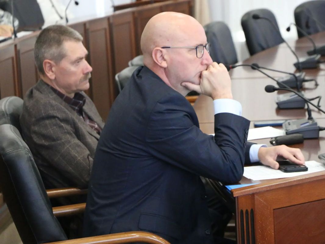 В горсовете обсудили состояние проблемных домов В горсовете обсудили состояние проблемных домов