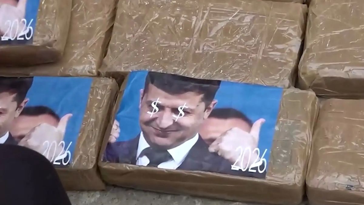 Огромную партию кокаина с фото Зеленского нашли в машине с липецкими номерами Огромную партию кокаина с фото Зеленского нашли в машине с липецкими номерами