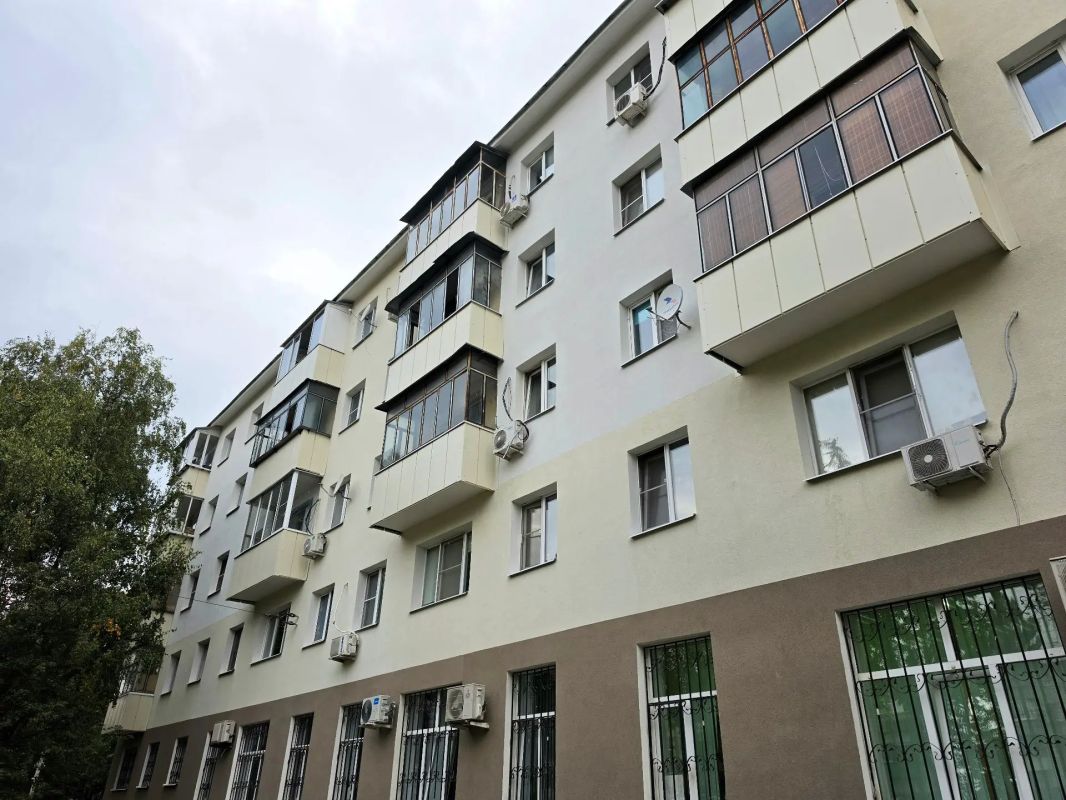 В доме №32 на улице Космонавтов в Липецке завершились работы по капитальному ремонту В доме №32 на улице Космонавтов в Липецке завершились работы по капитальному ремонту