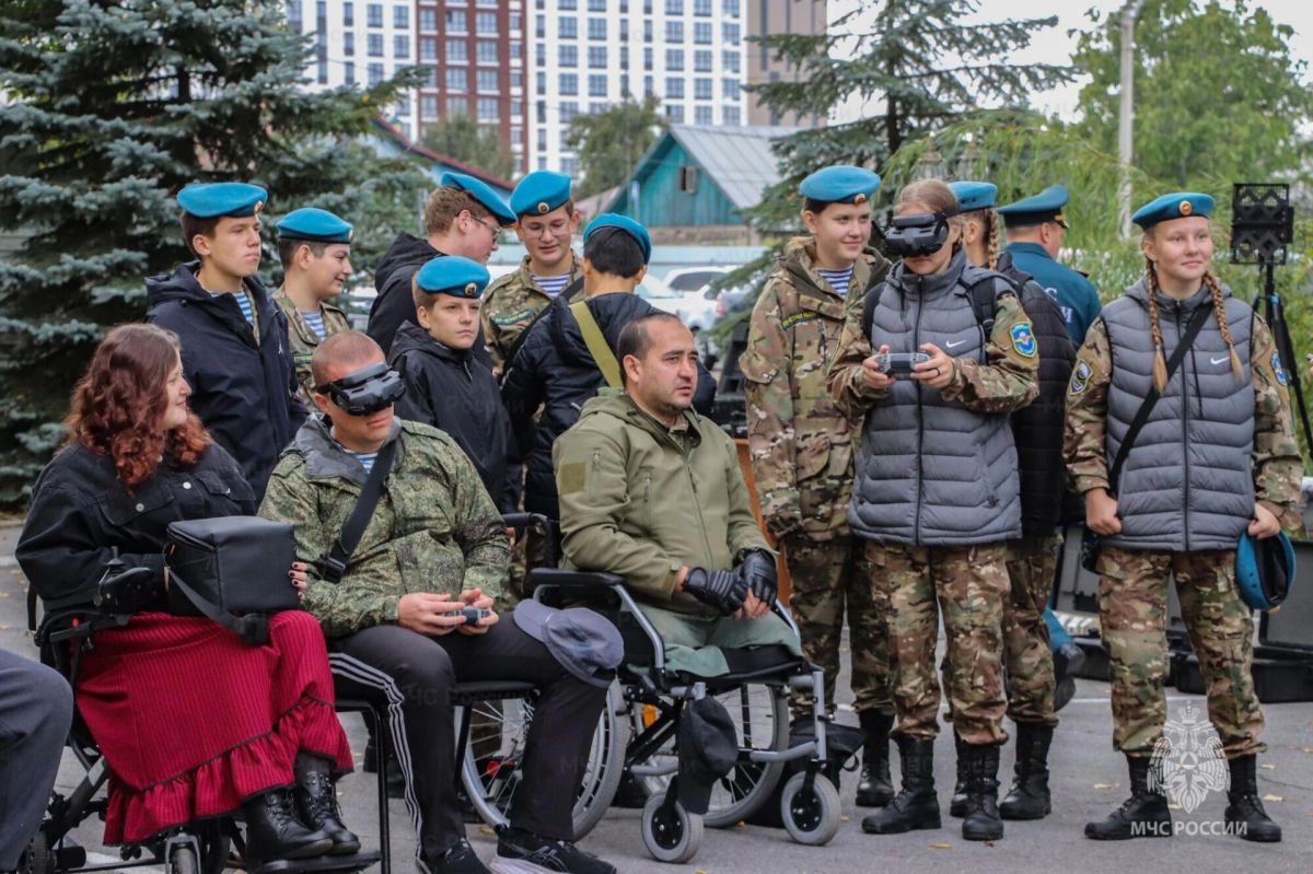 В Главном управлении прошла «Гонка Дронов» для кадетов В Главном управлении прошла «Гонка Дронов» для кадетов