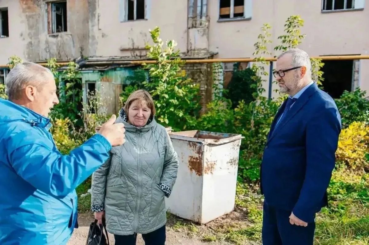 Дебри и заросли в Северном Руднике Липецка, в том числе на заброшенном участке, беспокоят жителей