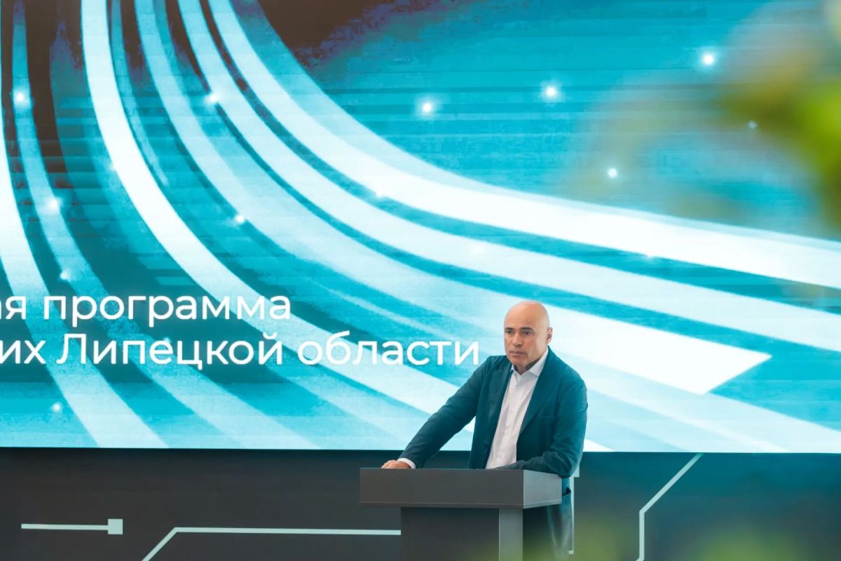 Игорь Артамонов: Встретился с участниками форума «Вектор развития»
