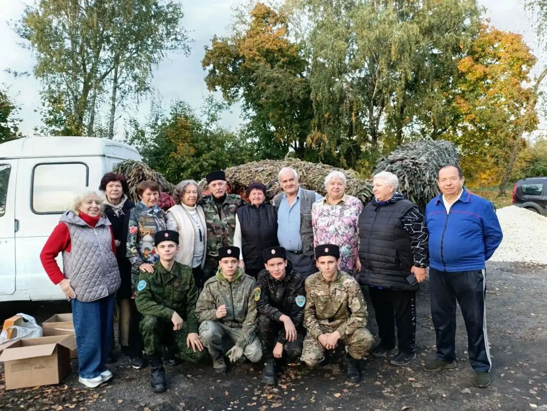 >2 тонн гумпомощи собрали жители Липецкого округа на фронт >2 тонн гумпомощи собрали жители Липецкого округа на фронт