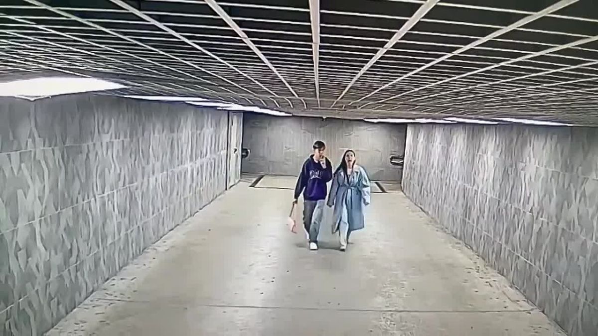 Знаменитостями в плохом смысле стали липецкие подростки-хулиганы, показавшие грубый жест в камеру