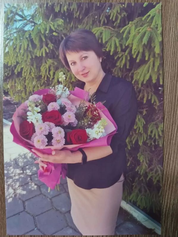 Алина Ролдугина, педагог дополнительного образования Центра «Приоритет», присоединилась к акции «Слово наставнику» Алина Ролдугина, педагог дополнительного образования Центра «Приоритет», присоединилась к акции «Слово наставнику»