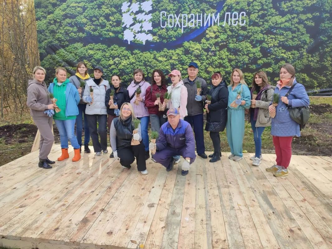 Акция «Сохраним лес» прошла сегодня рядом с НТС «Металлург-3» Акция «Сохраним лес» прошла сегодня рядом с НТС «Металлург-3»