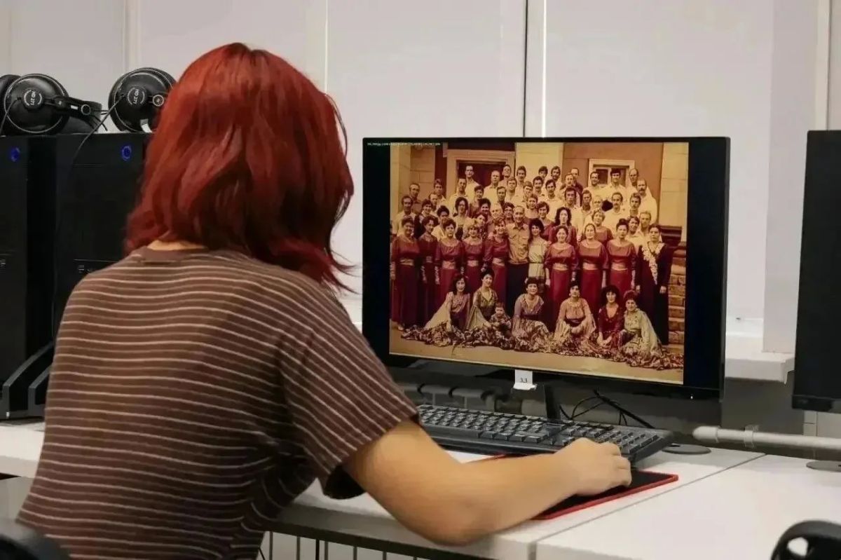Лучшей версией себя стали архивные фото ДК «Сокол» Липецка