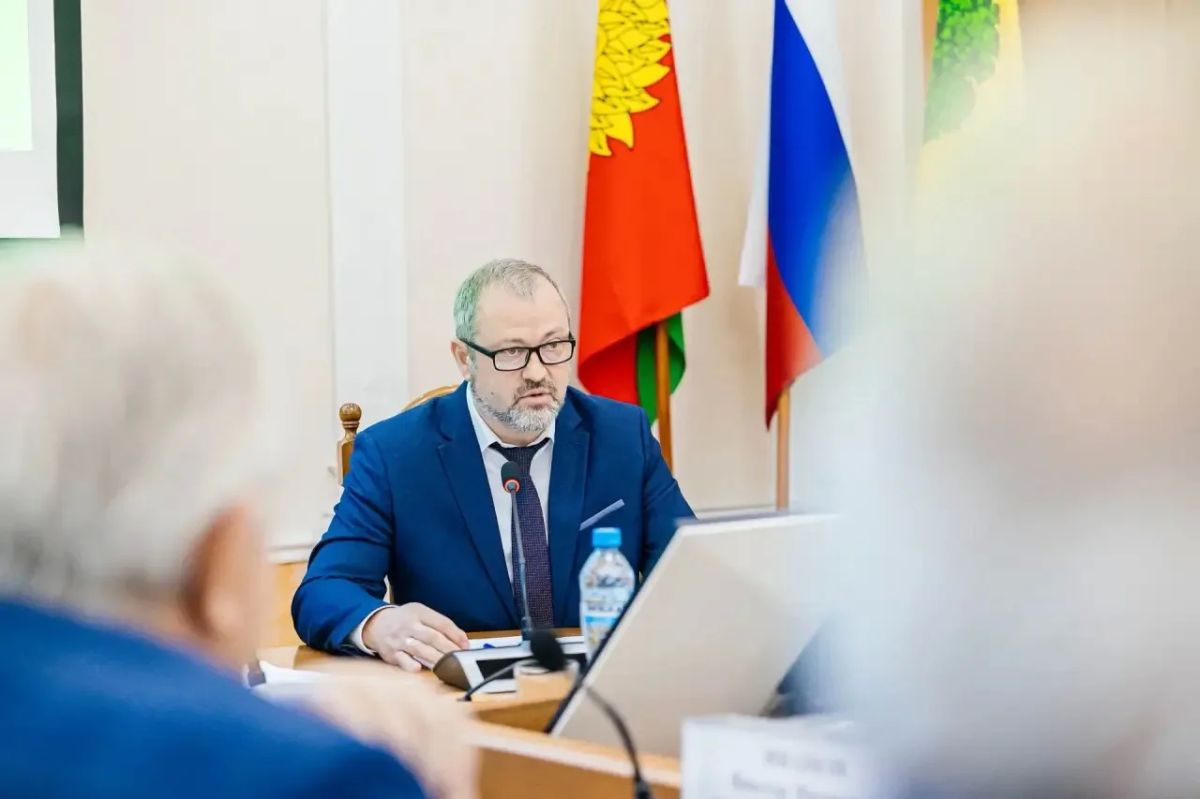 Михаил Щербаков: Встретился с Советом старейшин Липецка Михаил Щербаков: Встретился с Советом старейшин Липецка