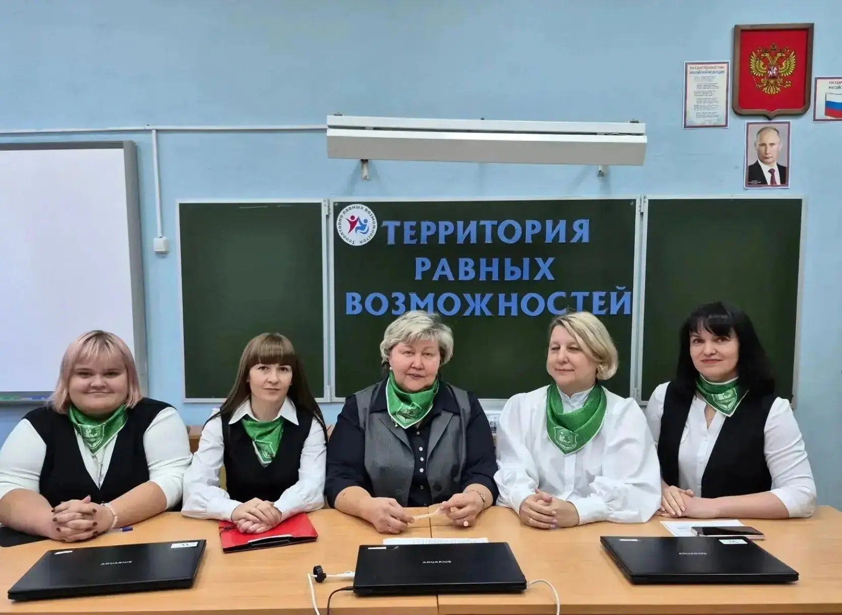 Самые креативные педагоги России работают в школе №19 Ельца — они победили во всероссийском конкурсе «Школьная команда мечты» в номинации «Творчество»