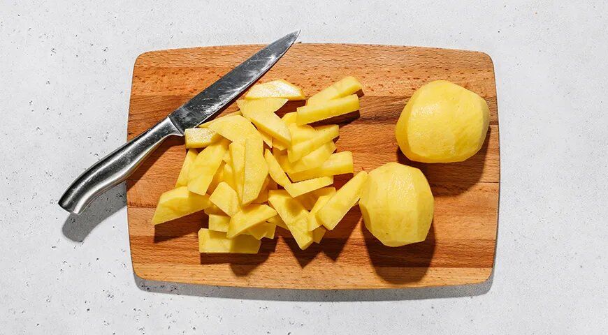 Необычный рыбный суп из консервированной скумбрии